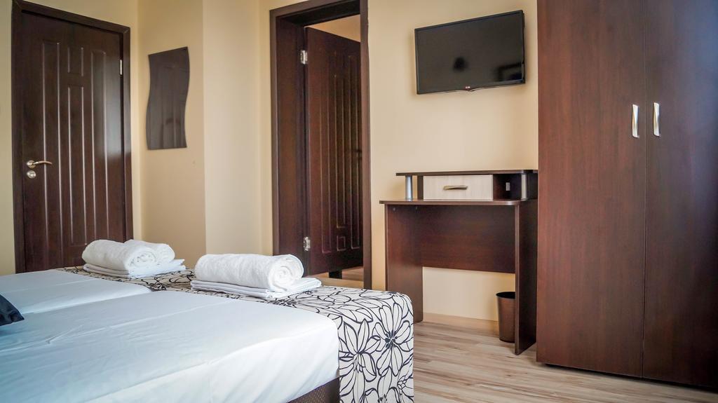 Guest House Meridi Priseltsi Exterior foto